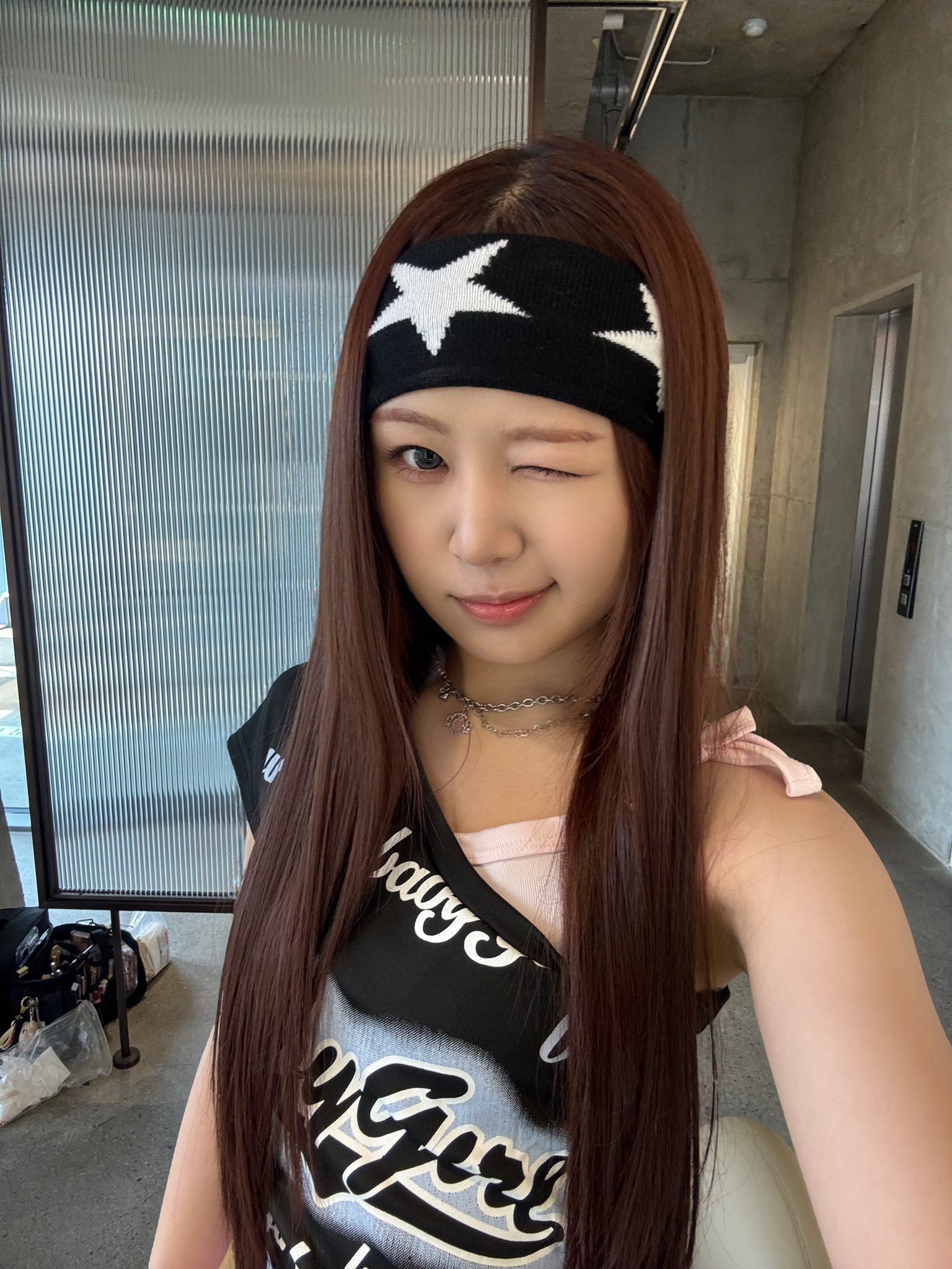Yuna — 260603 LOVEONE Twitter Update - Yuna HQ Photos | kpopping