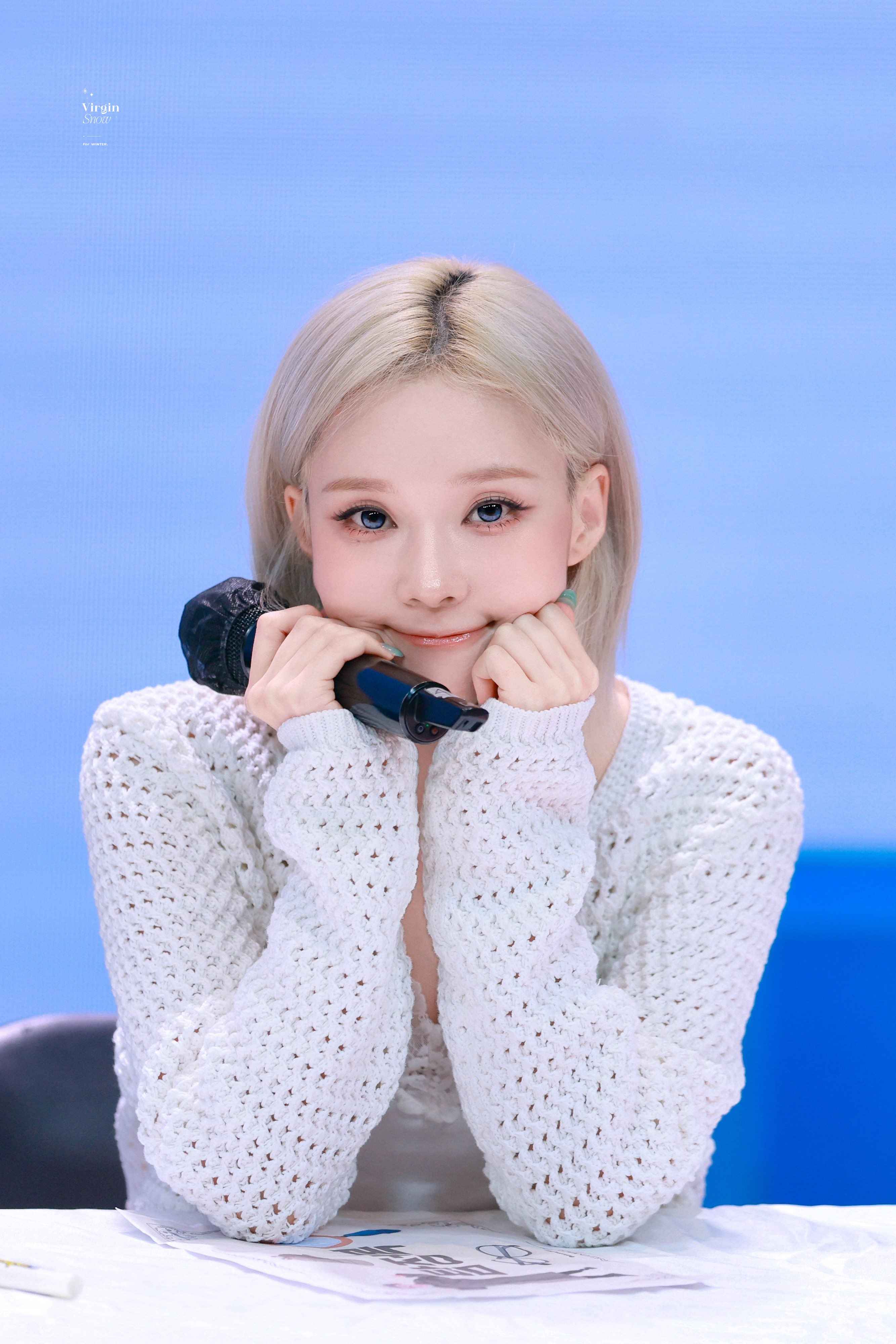 Winter — 220716 aespa Winter - 'Girls' & 'Illusion' at Music Core