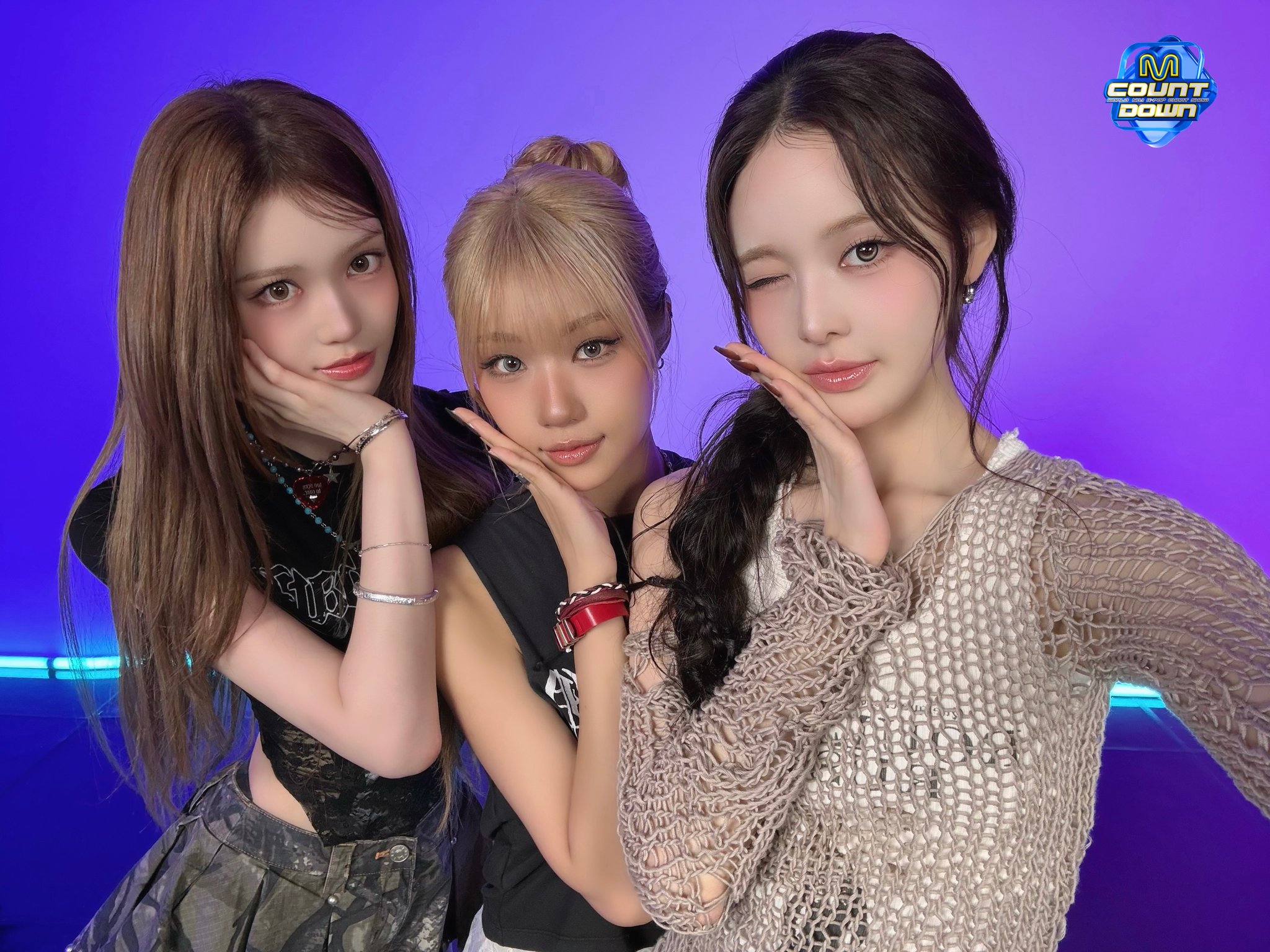 izna (이즈나) — K-pop Group Profile | kpopping
