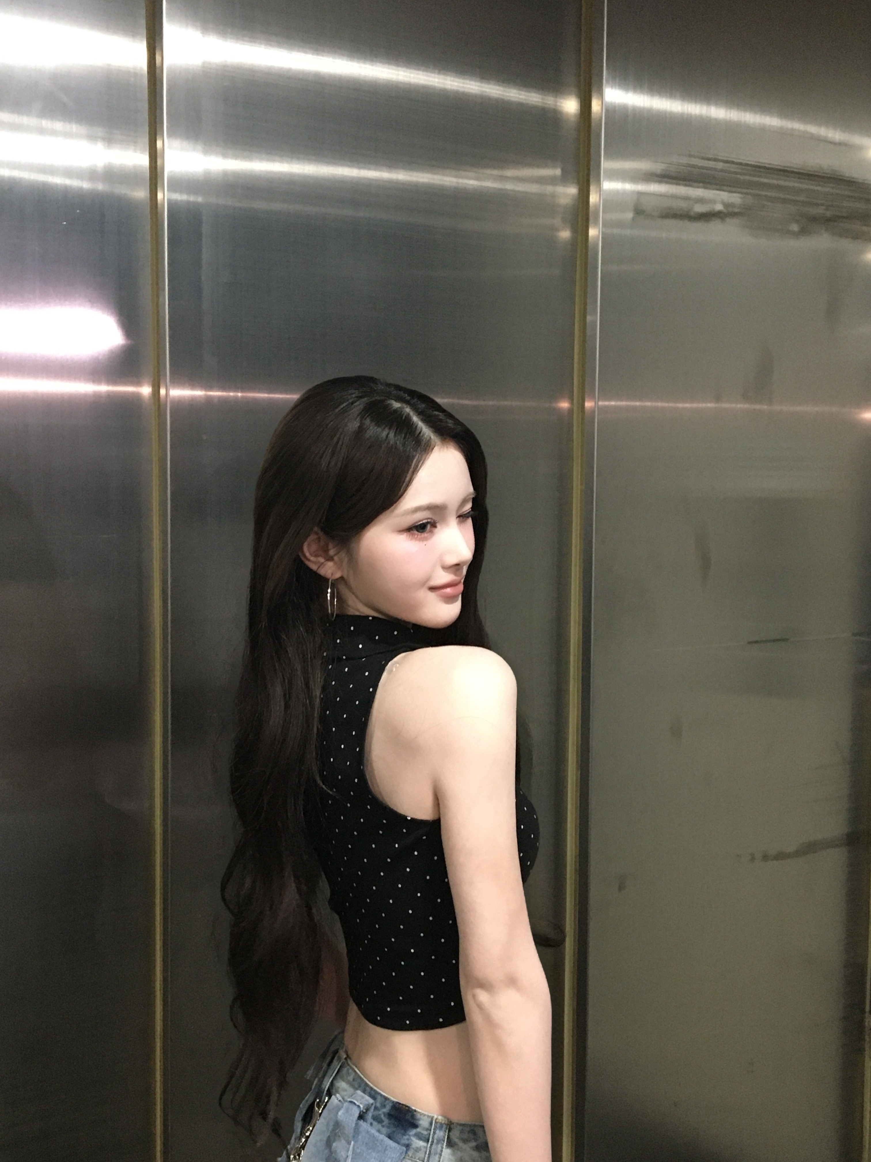 Mayu — 260615 tripleS SNS Update - Mayu HQ Photos | kpopping
