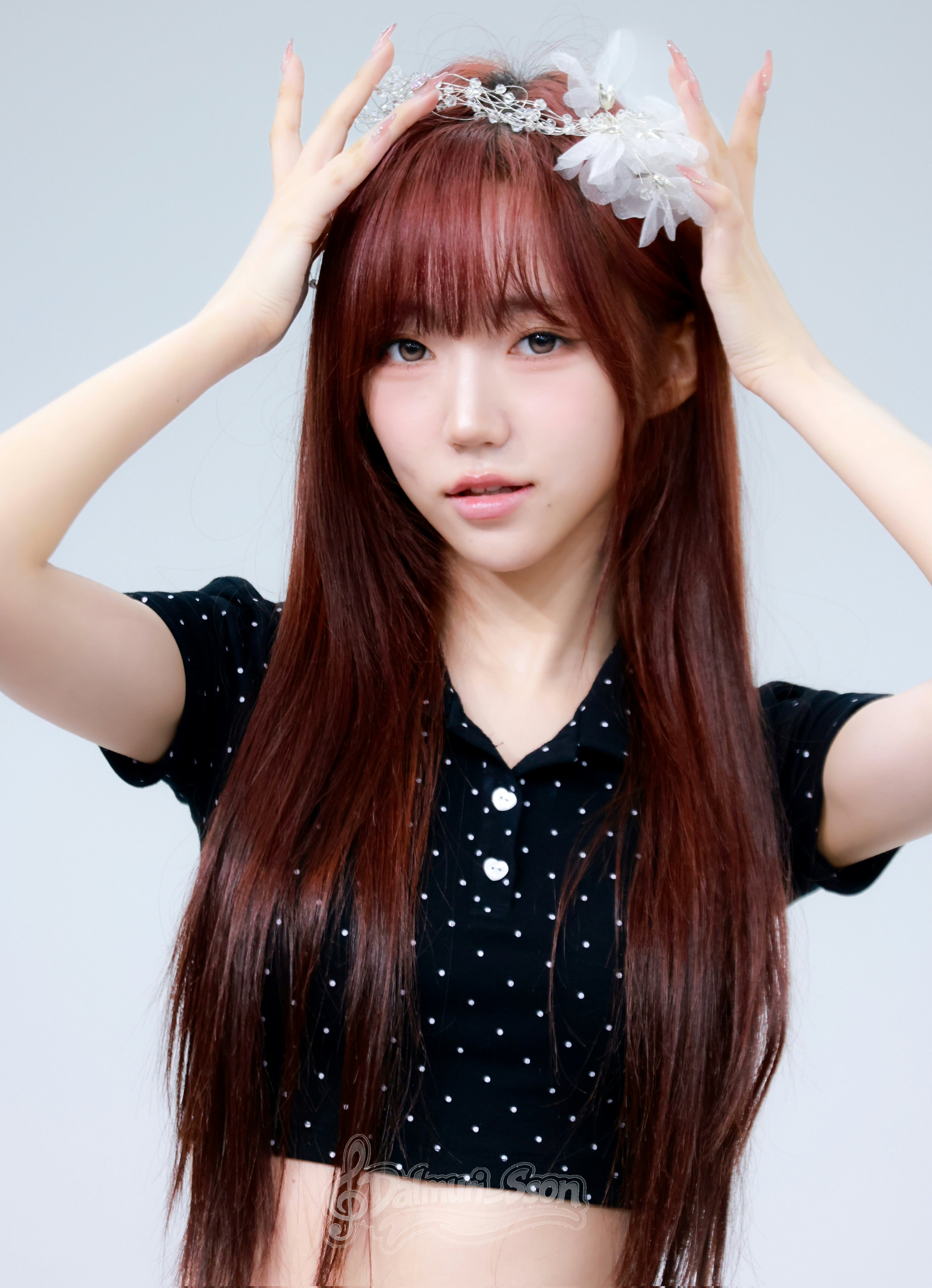 ShiOn — 250423 tripleS Twitter & Instagram Update - ShiOn HQ
