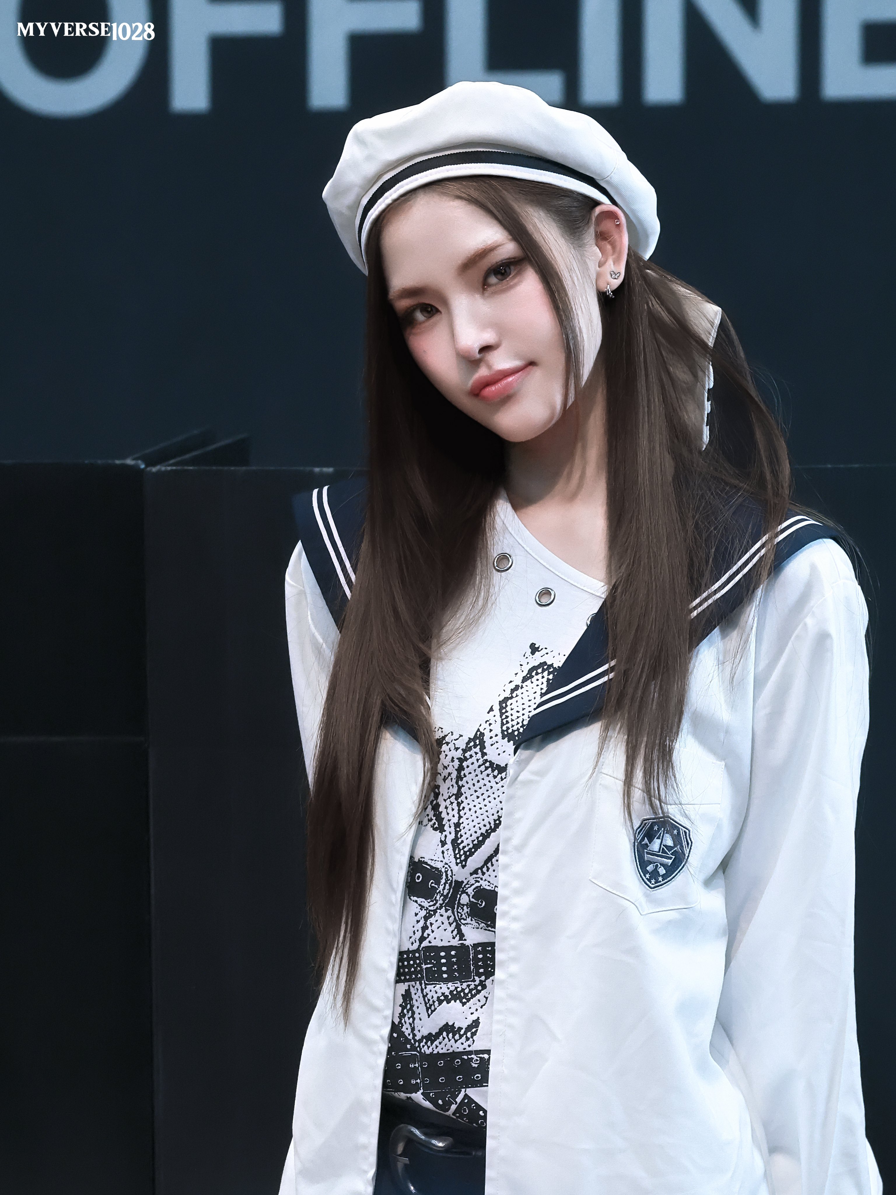 Mai — 241124 izna Mai at Incheon Airport HQ Photos | kpopping