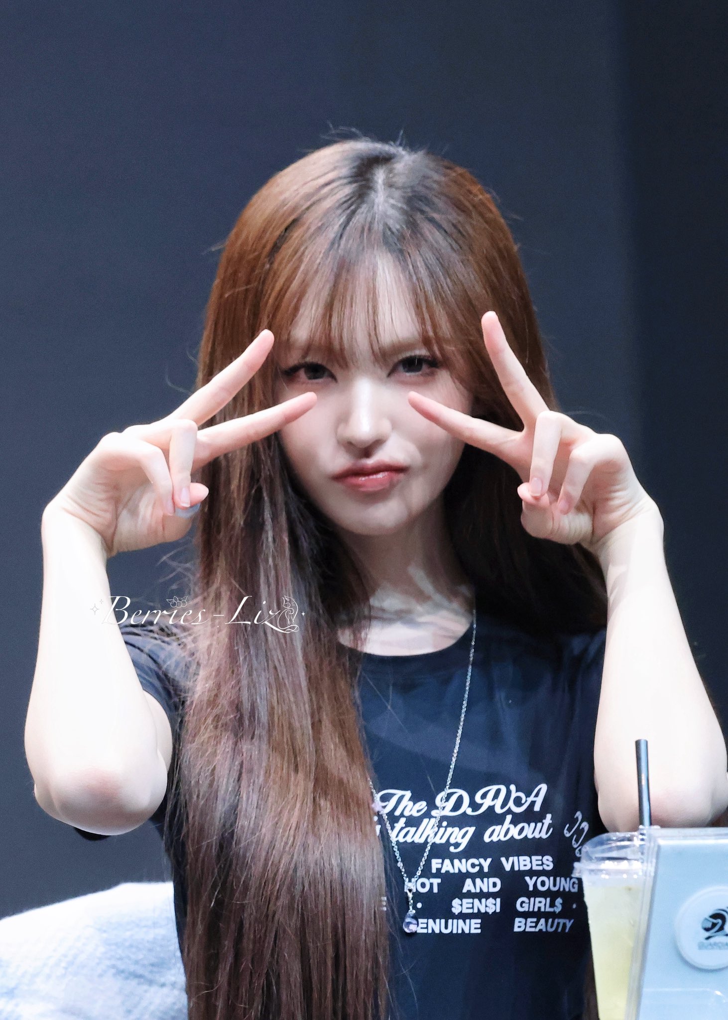 Liz — 260627 Liz at Ktown4U Fansign Event HQ Photos