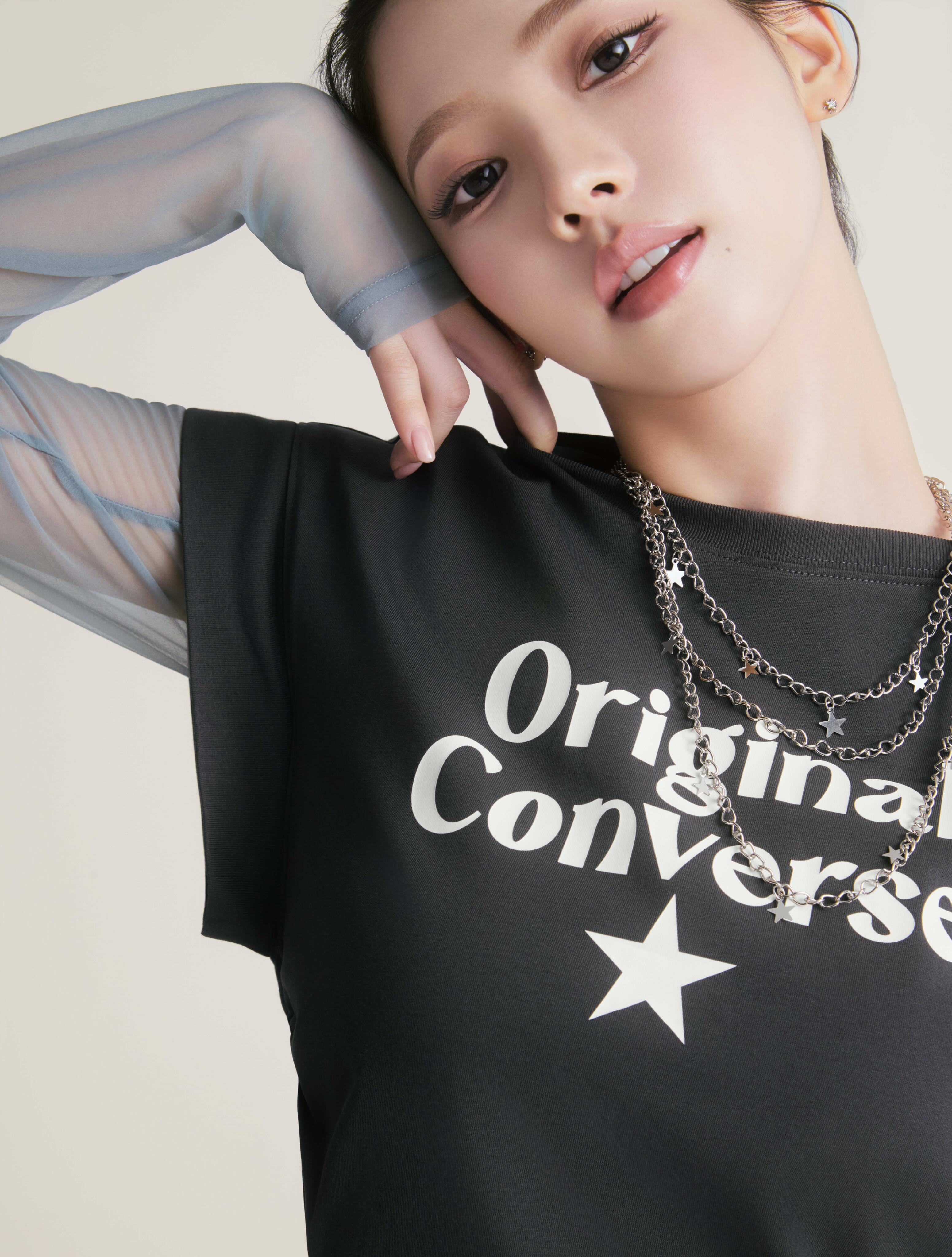 Karina — KARINA x Converse Korea - Run Star Trainer HQ Photos