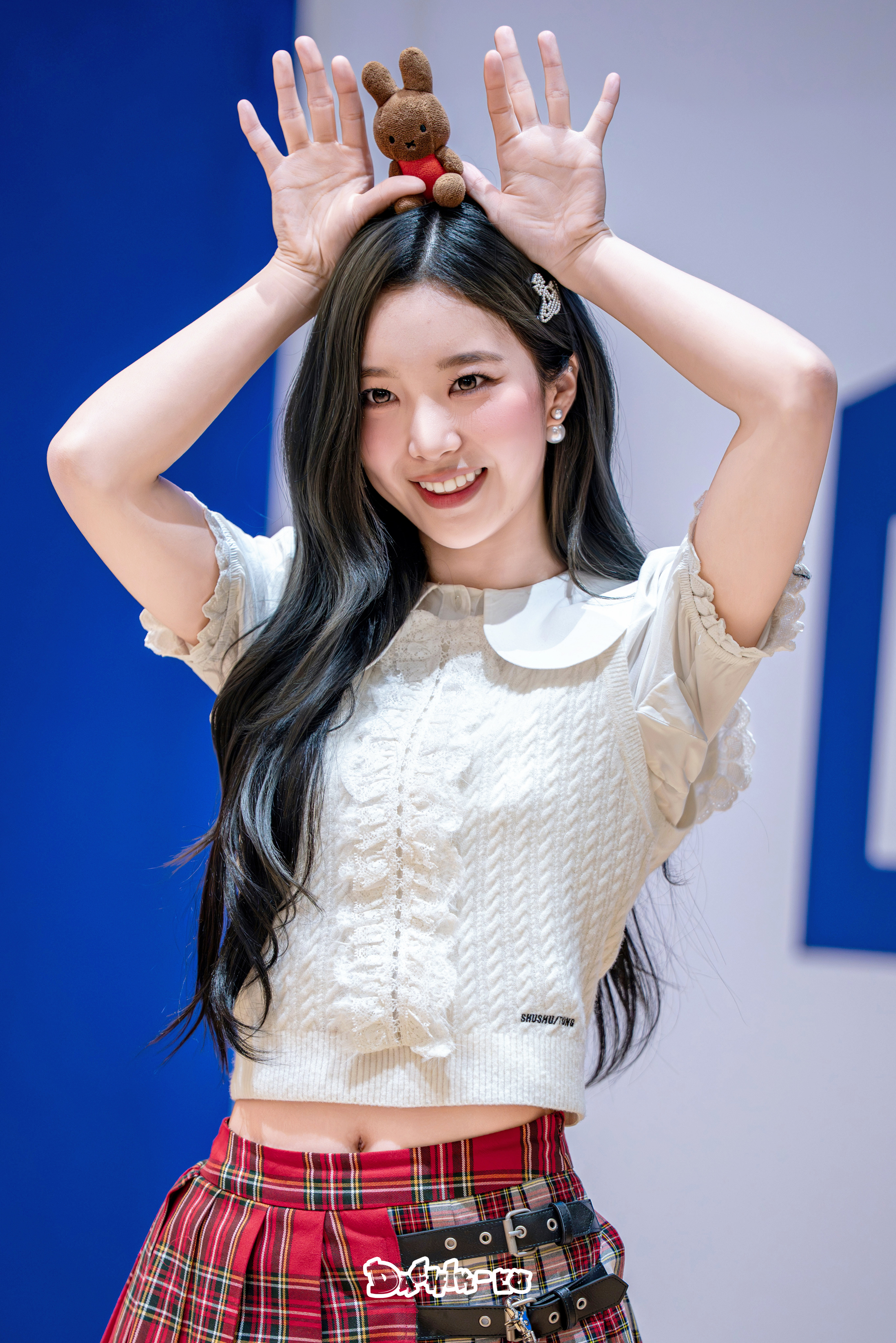 De_Hana — 260710 cosmosy Twitter Update - De_Hana HQ Photos