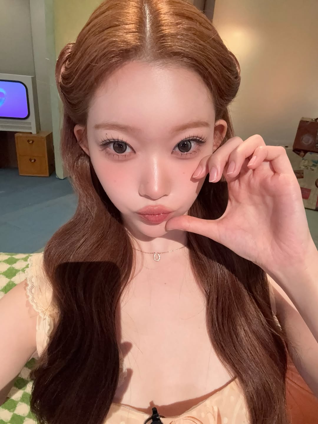 Tsuki — 260709 TSUKI INSTAGRAM UPDATE HQ Photos | kpopping