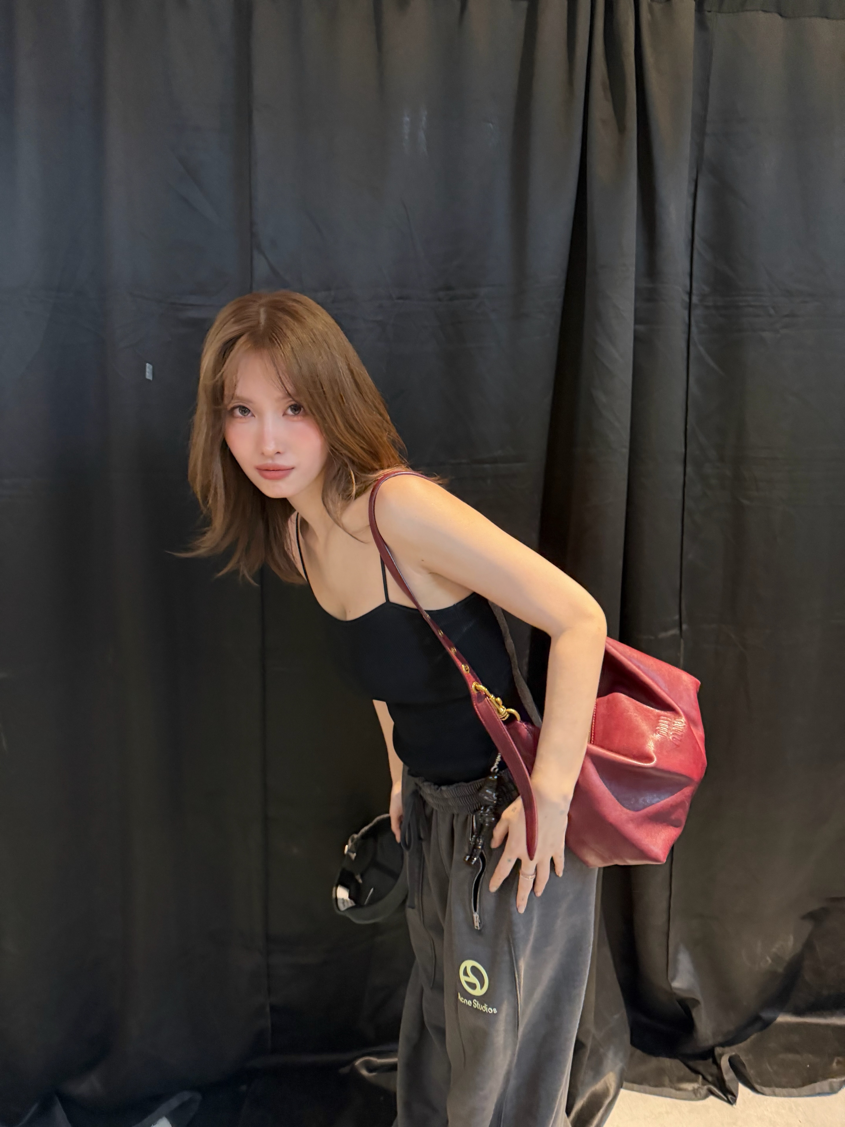 Momo — 260716 Momo Instagram Update HQ Photos | kpopping
