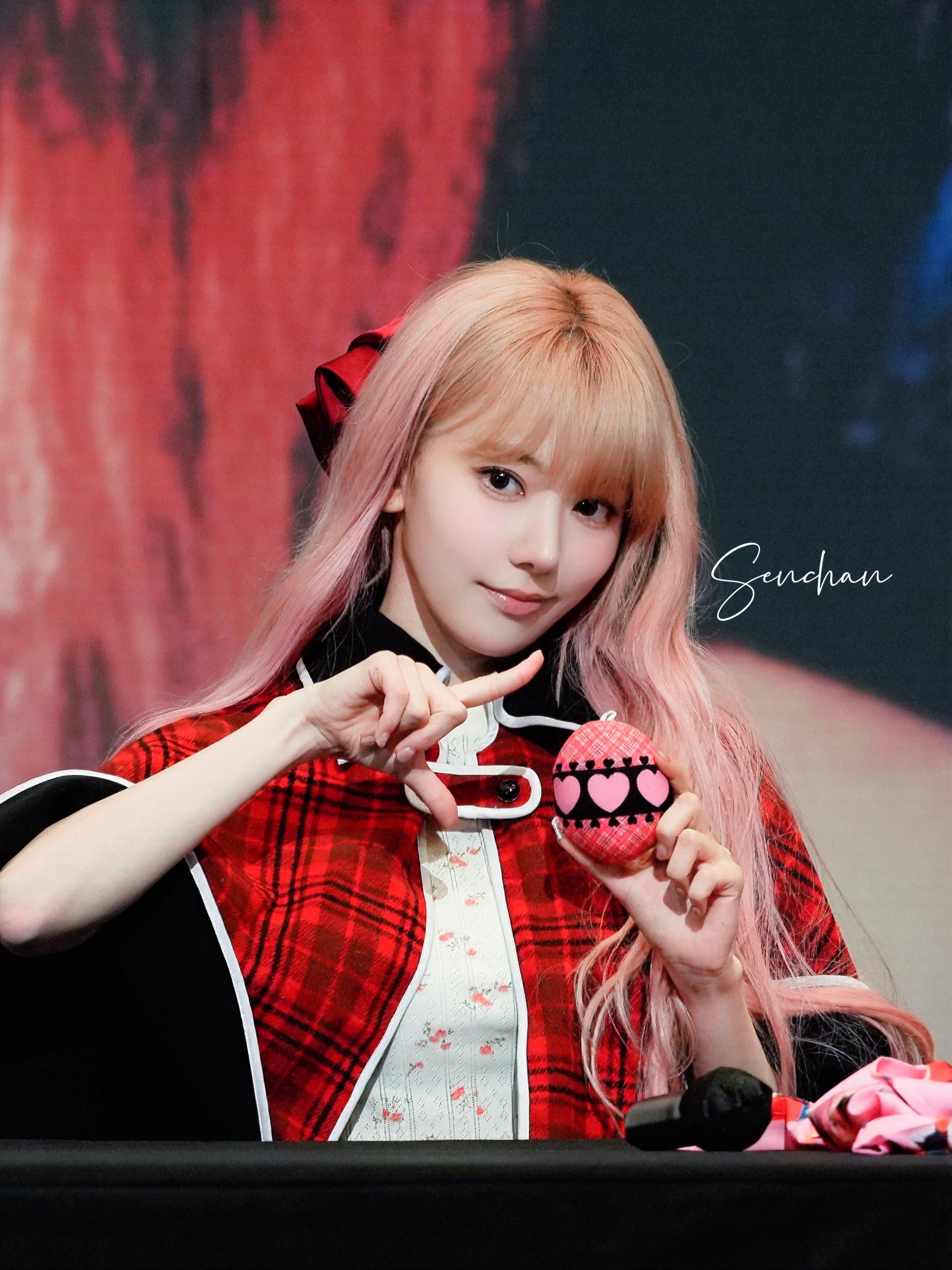 Sakura — 260718 Sakura at MakeStar Fansign Event HQ Photos | kpopping