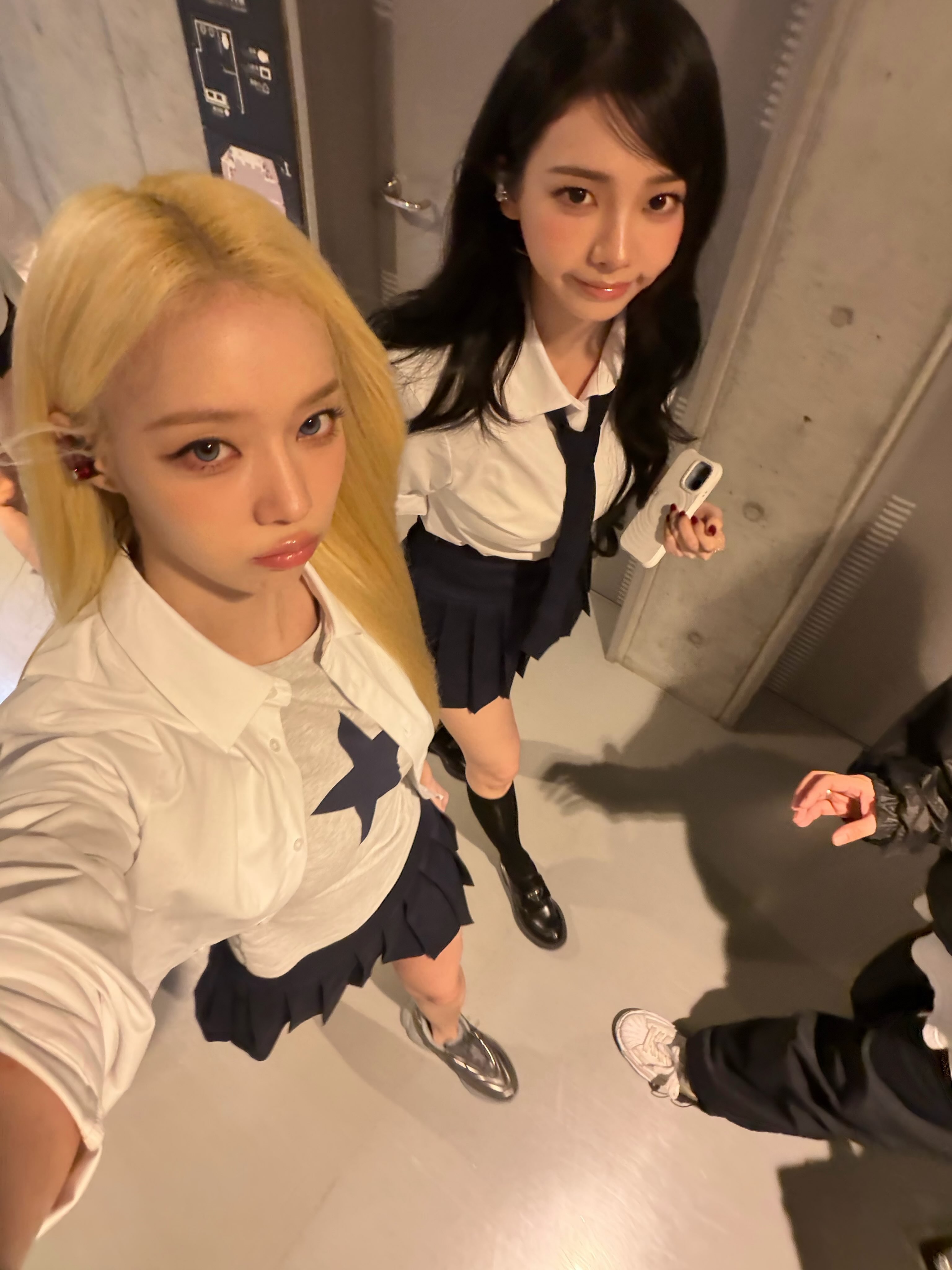 Winter — WINTER x espoir - Flash Glow Edition HQ Photos | kpopping