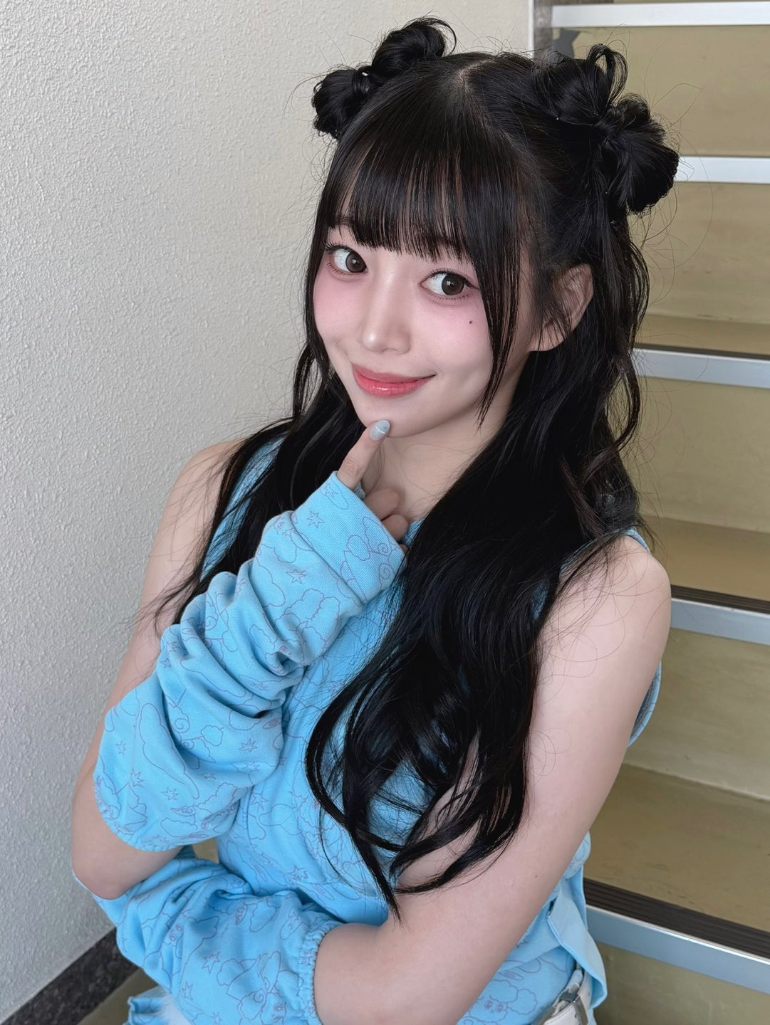 Nana — 260803 UNIS Twitter Update - Nana HQ Photos