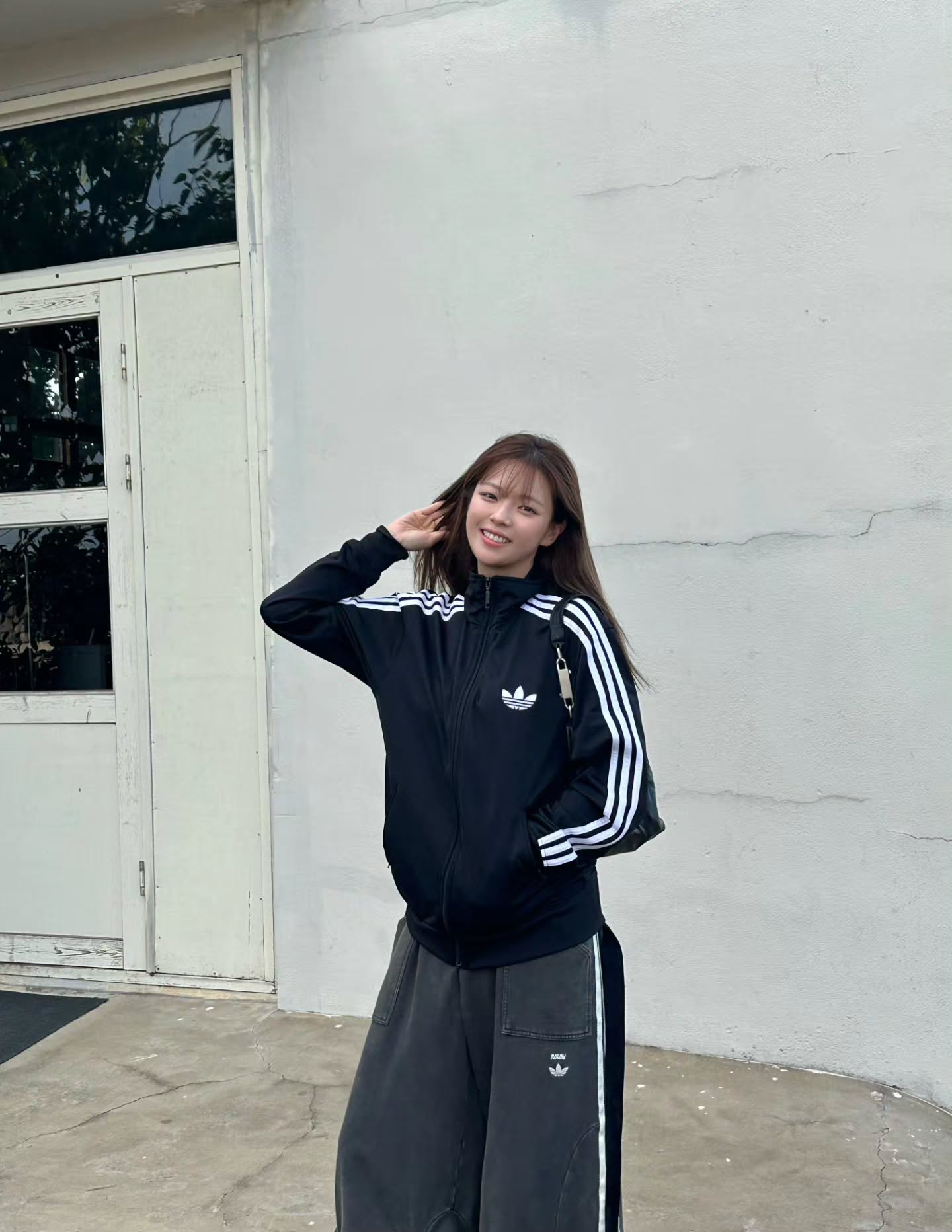 Jeongyeon — 231021 TWICE Jeongyeon - Fan Meeting 'Once Again' HQ