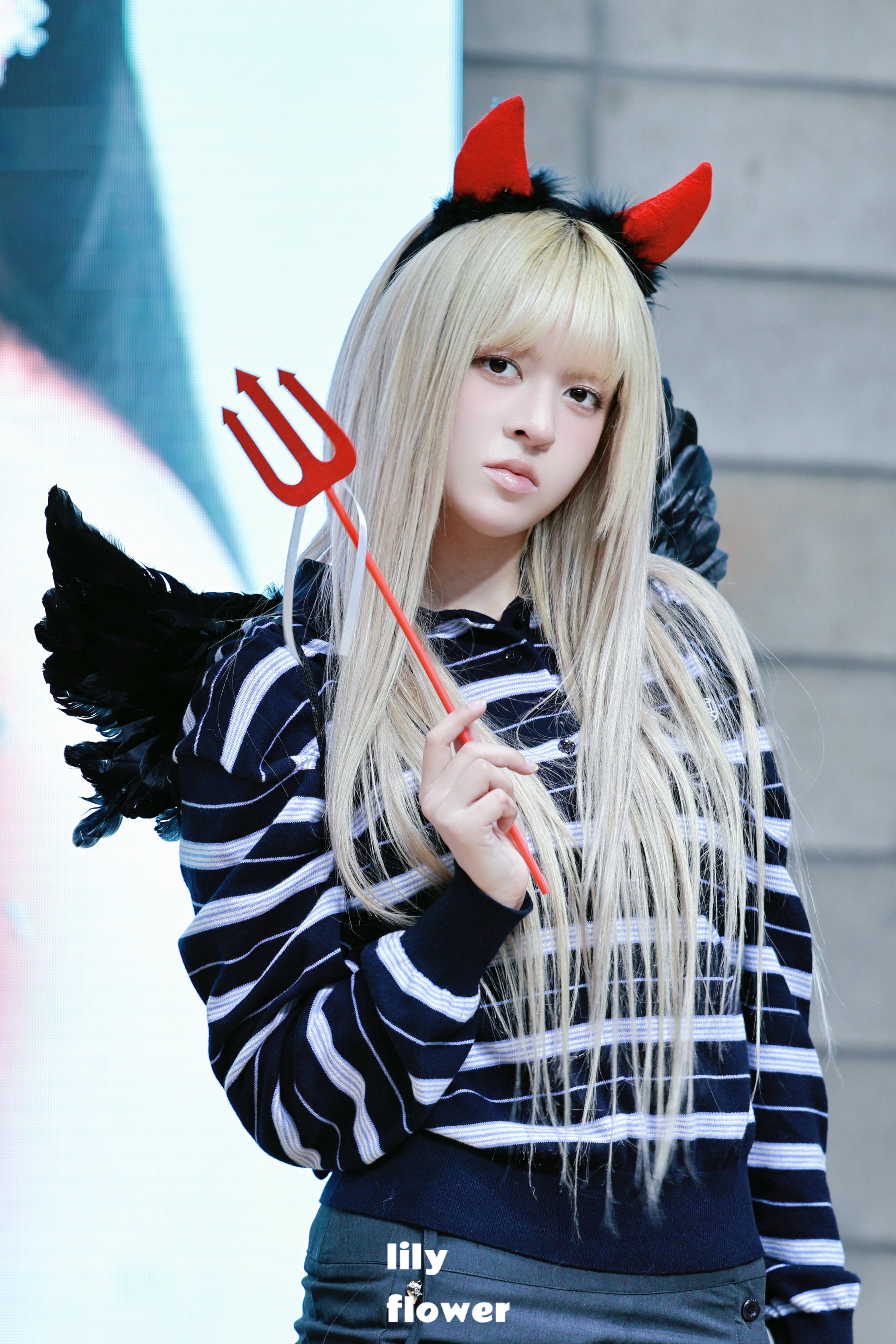 Lily — 260808 LILY AT NMIXX 1ST WORLD TOUR <EPISODE 1: ZERO