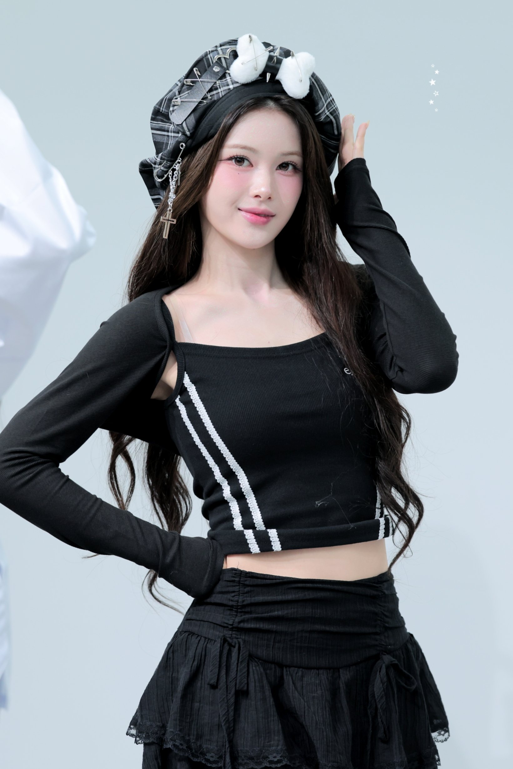 Mayu — 260822 MAYU AT NY MUSIC x tripleS <LOVE&POP> pt.1 FAN SIGN