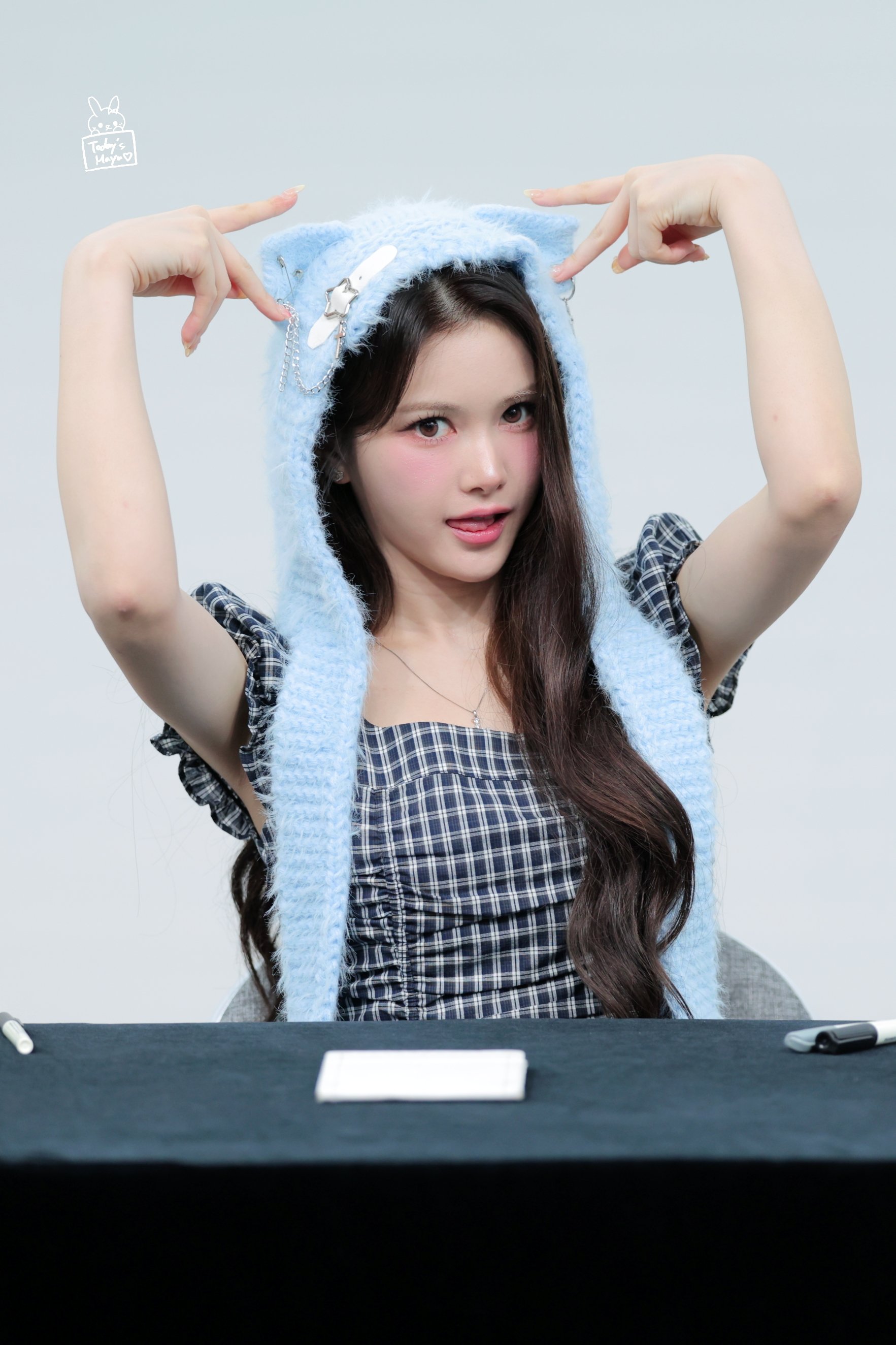 Mayu — 260823 MAYU AT Apple Music FANSIGN HQ Photos