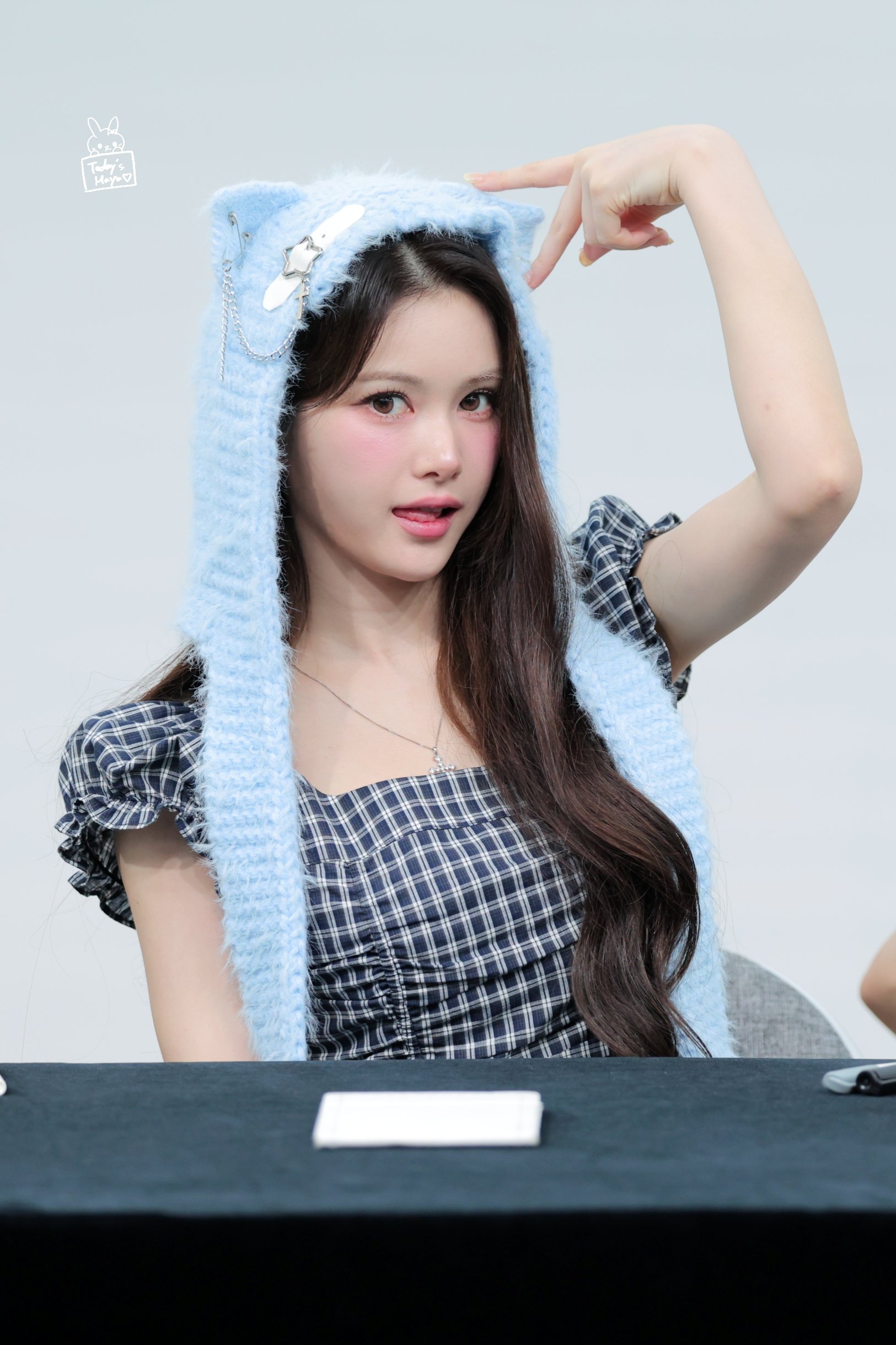 Mayu — 260823 MAYU AT Apple Music FANSIGN HQ Photos
