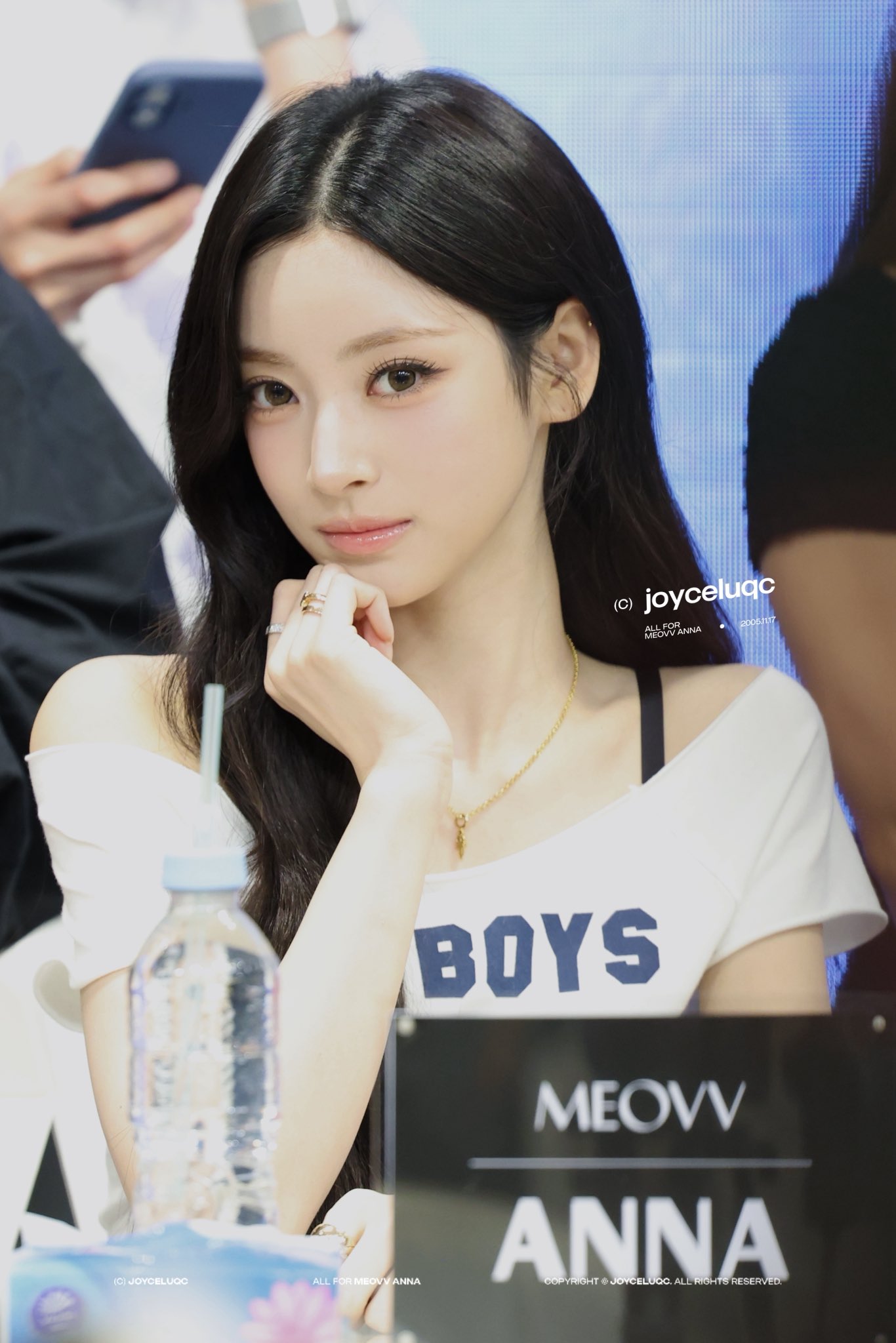 260824 ANNA AT MEOVV THE 2nd EP【BITE NOW】Hong Kong Offline
