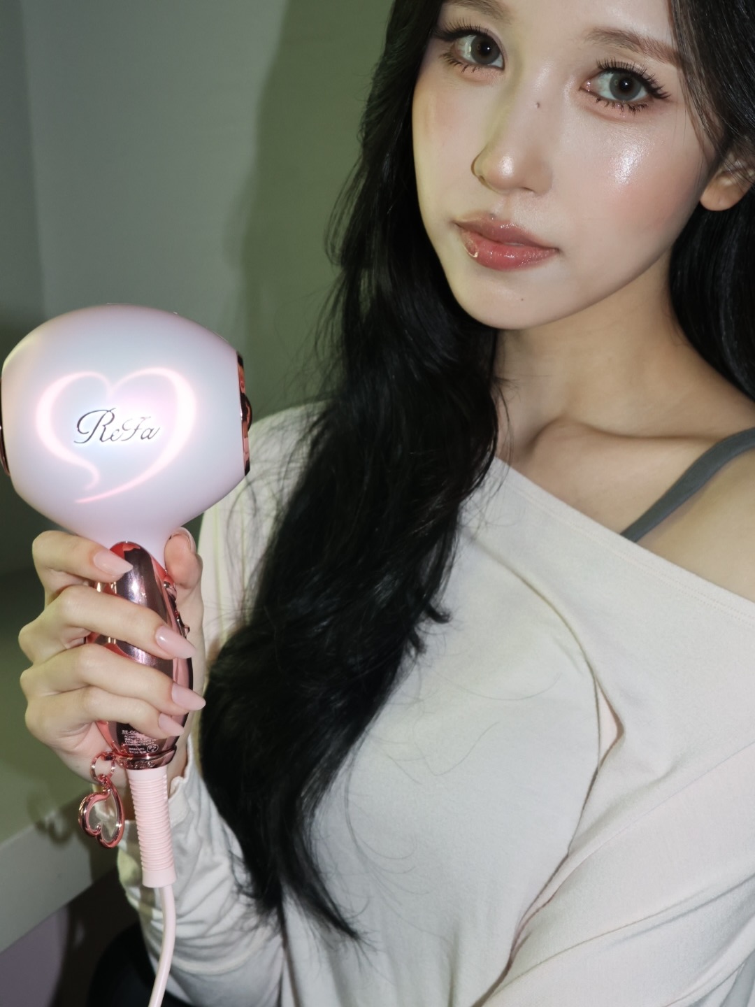 Mina — 260827 Mina Instagram Update HQ Photos