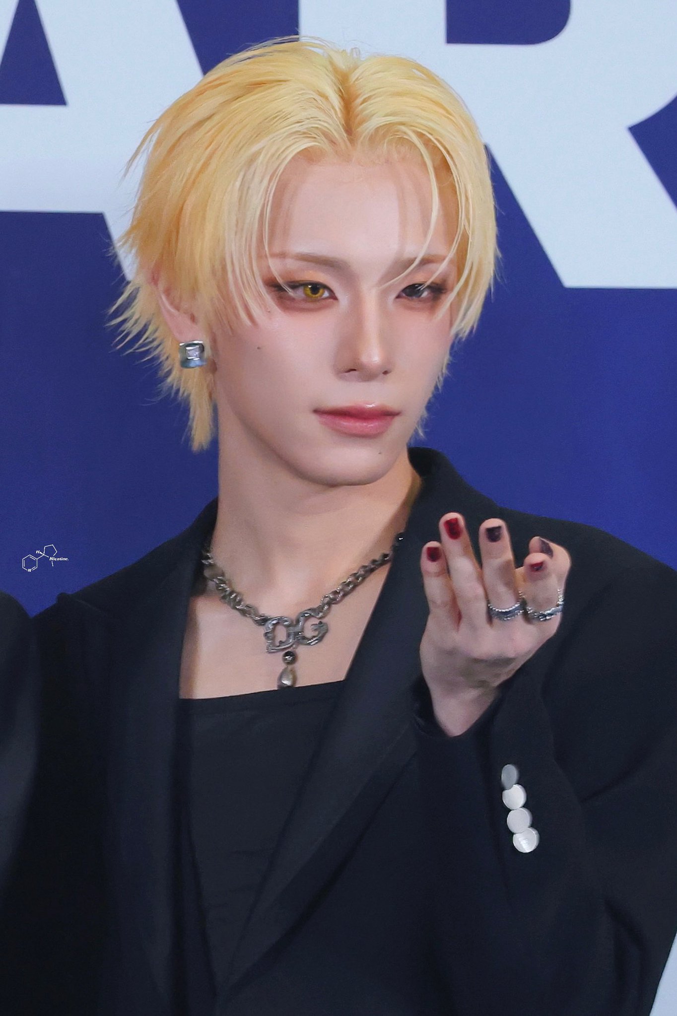 Haru — 260827 Haru in K-World Dream Awards HQ Photos