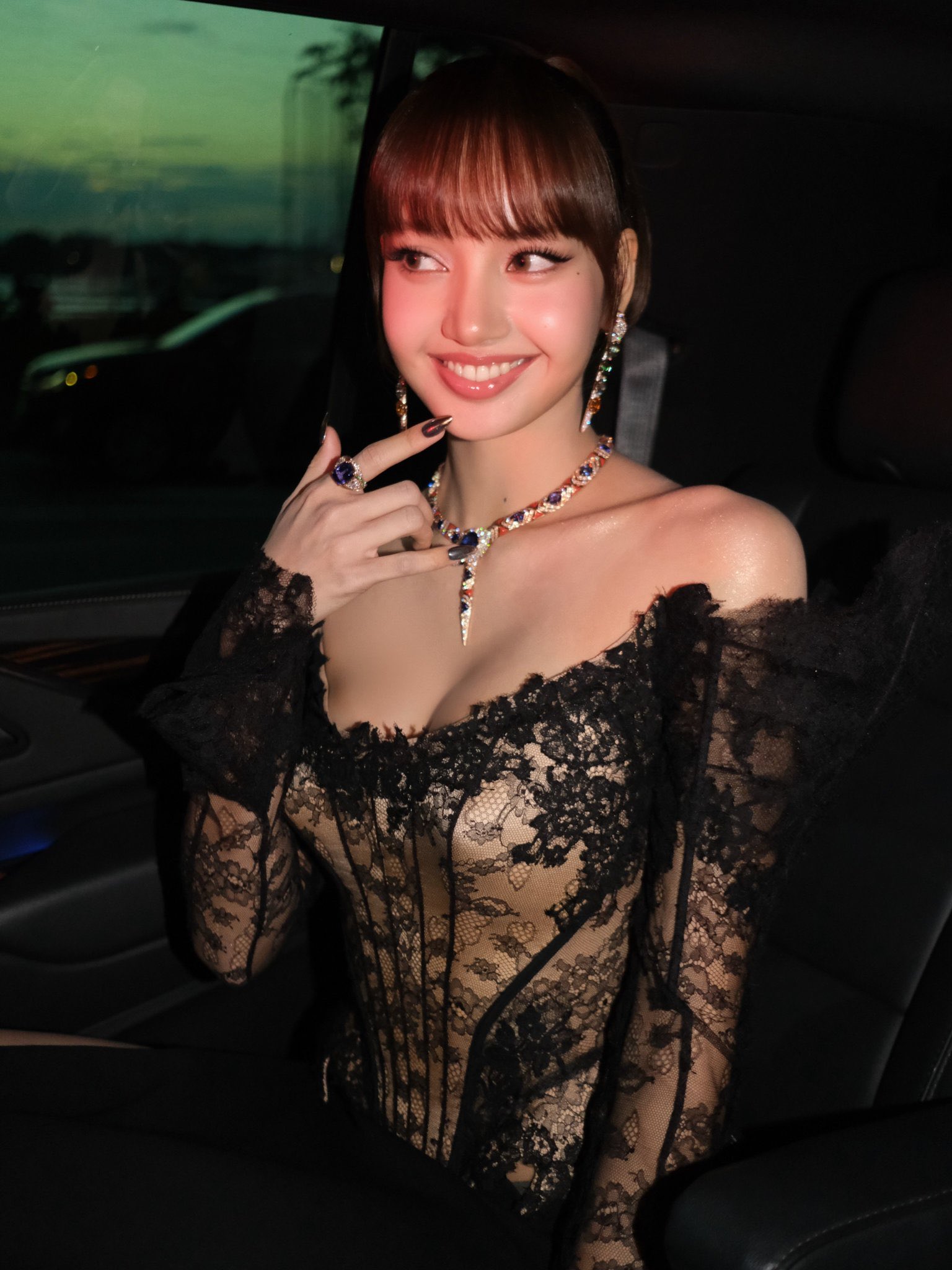 Lisa — 260111 Lisa at 2026 Golden Globes Awards HQ Photos