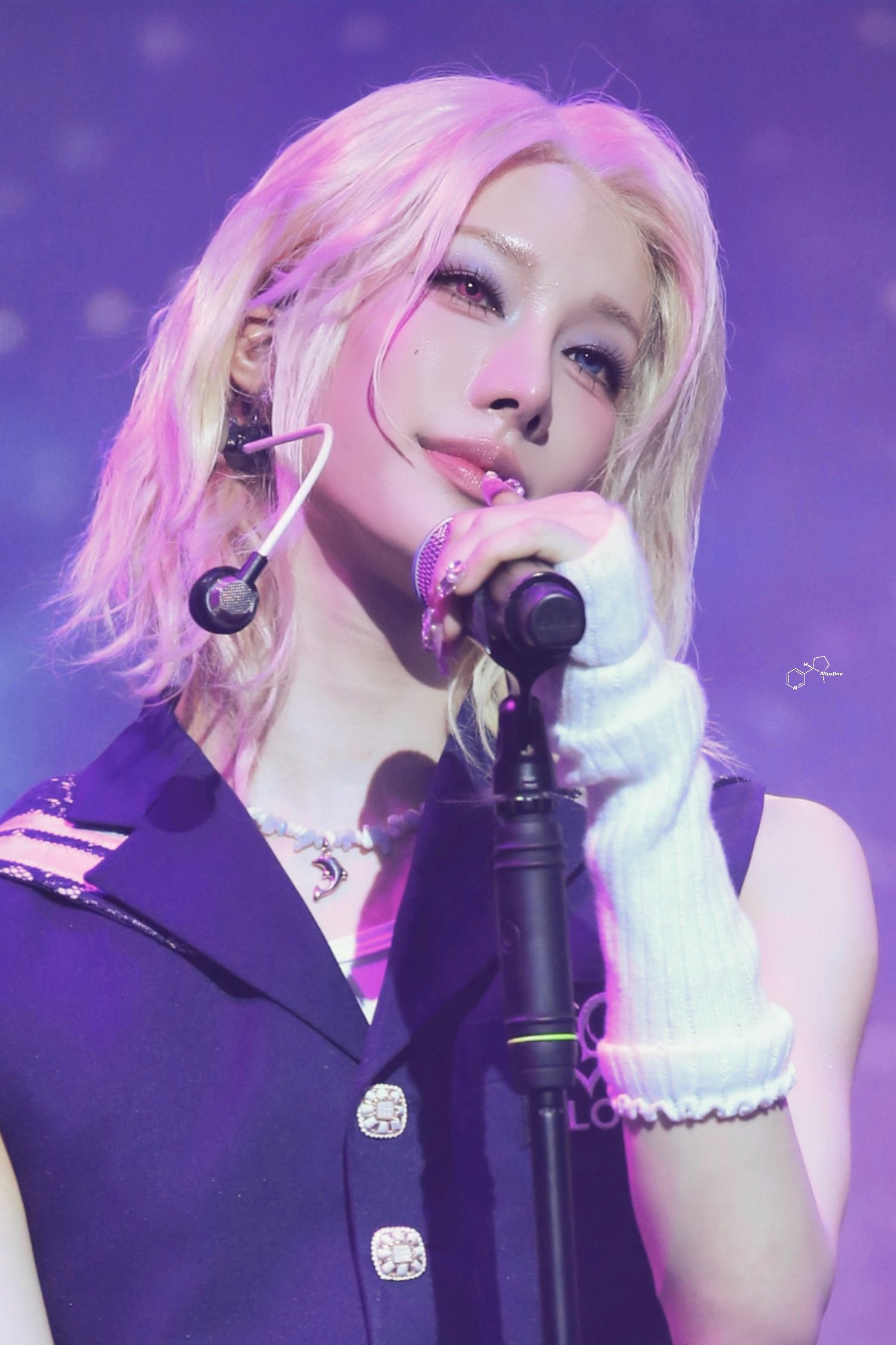 Rui — 260816 Rui in Starlikemusic Fansign HQ Photos