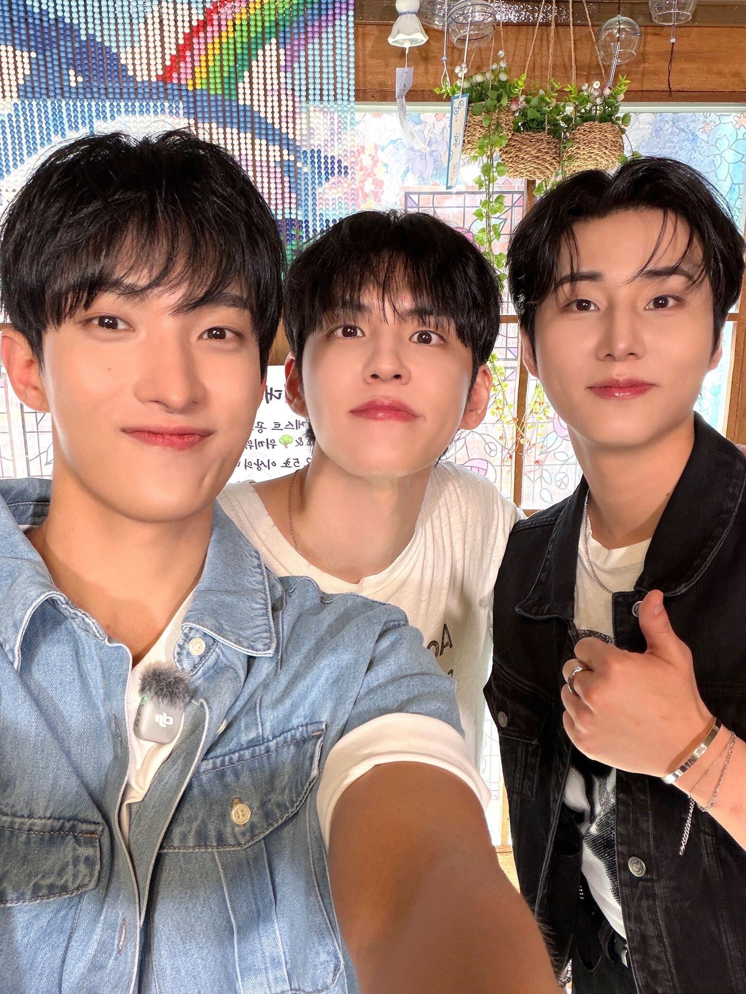 Joshua — 250912 SEVENTEEN Twitter Update - Joshua HQ Photos