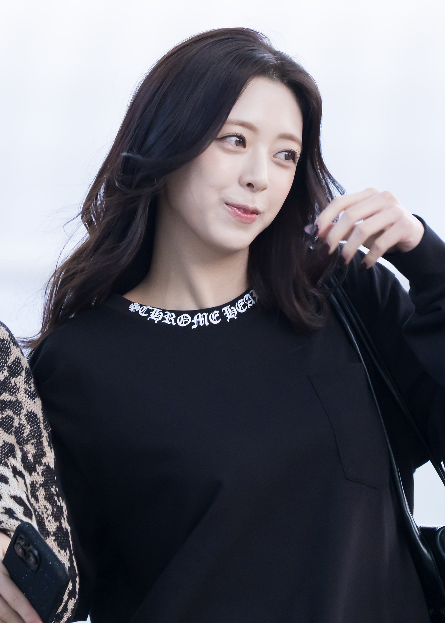 Yuna — 241027 YUNA at ITZY x TWINZY POP-UP STORE HQ Photos