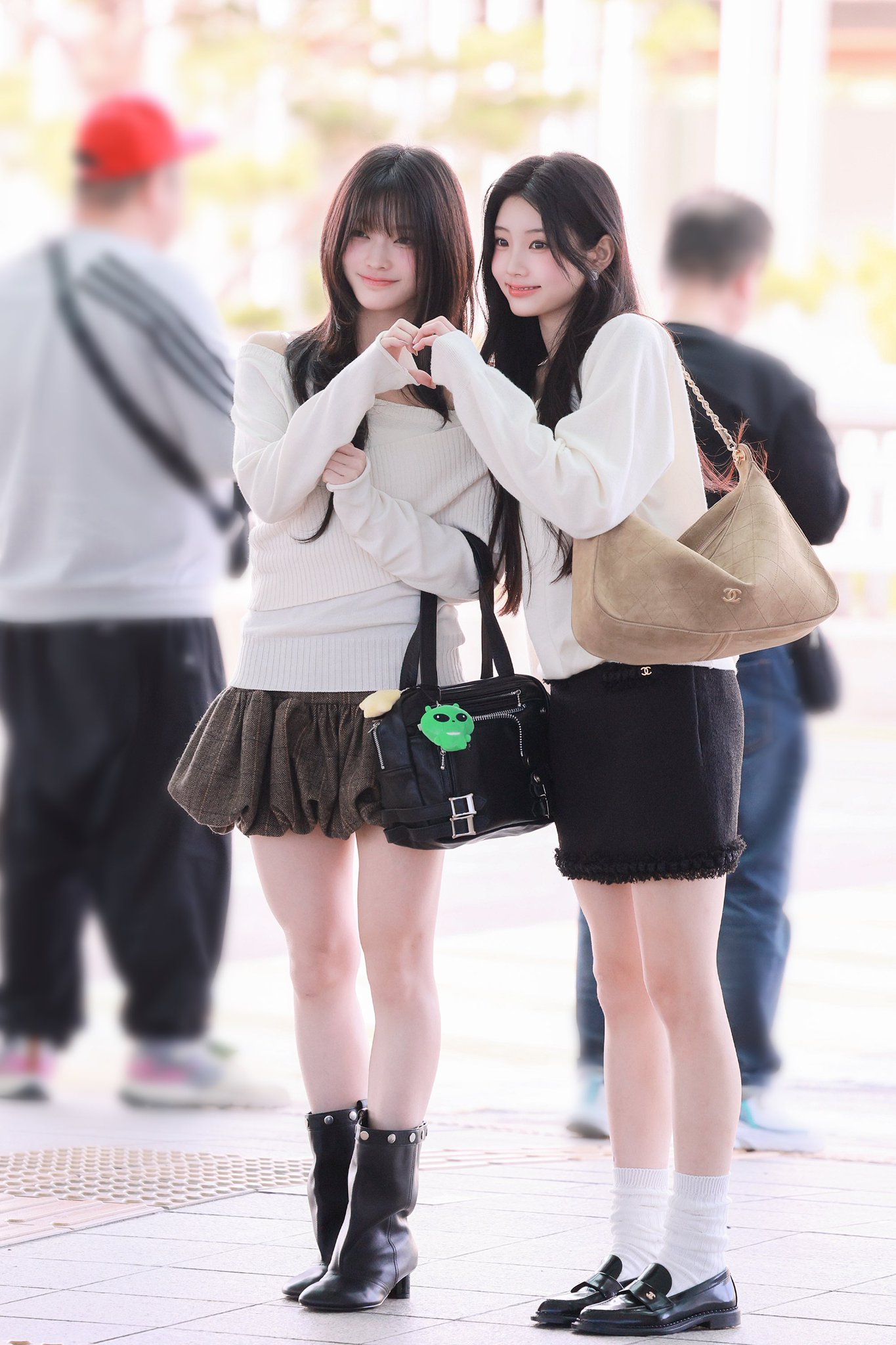 Iroha — 240504 Iroha - Weverse DEBUT SHOW [ILLIT : I'LL (SHOW) IT Iroha — 240504 Iroha - Weverse DEBUT SHOW [ILLIT : I'LL (SHOW) IT
